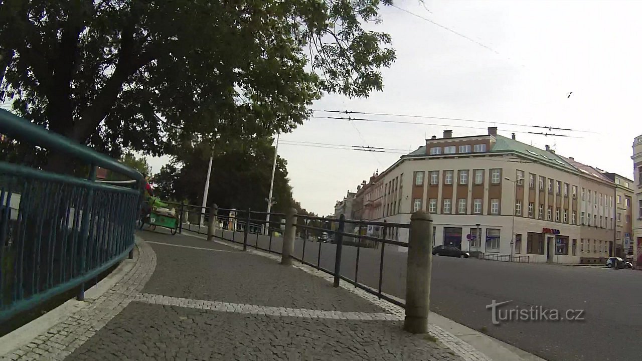 Kuks - Hradec Králové, kolesarska pot Labská