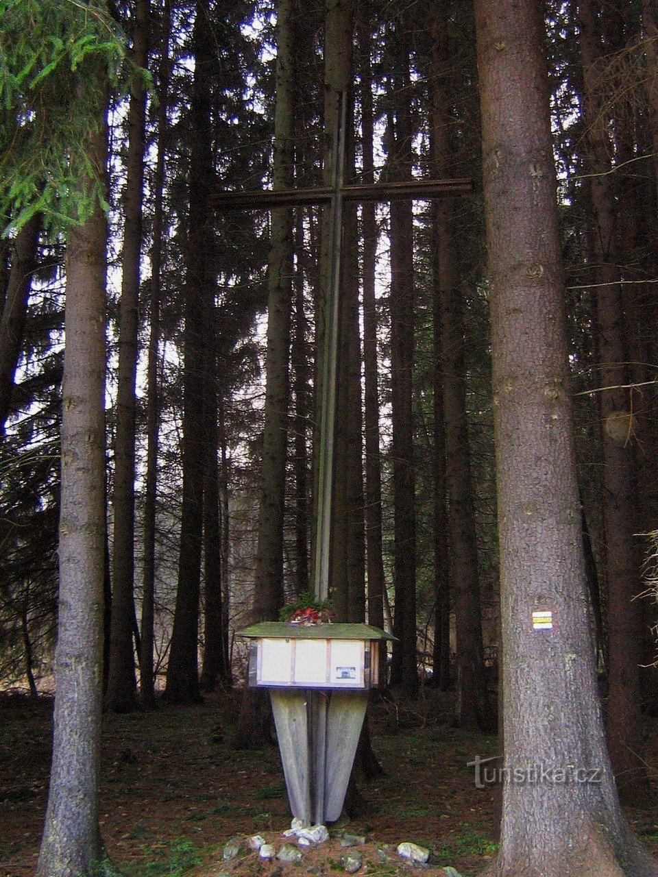 Kulichův kříž u Černice