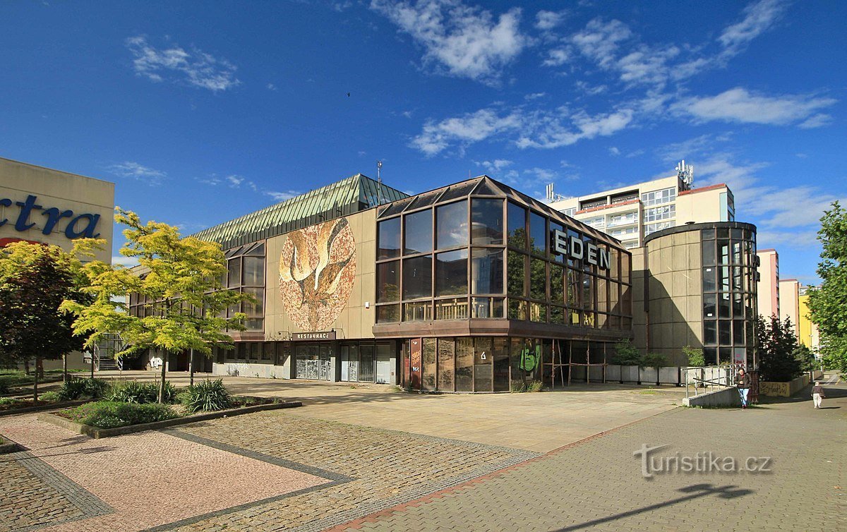 Eden Culture House, источник: VitVit, CC BY-SA 4.0, через Wikimedia Commons