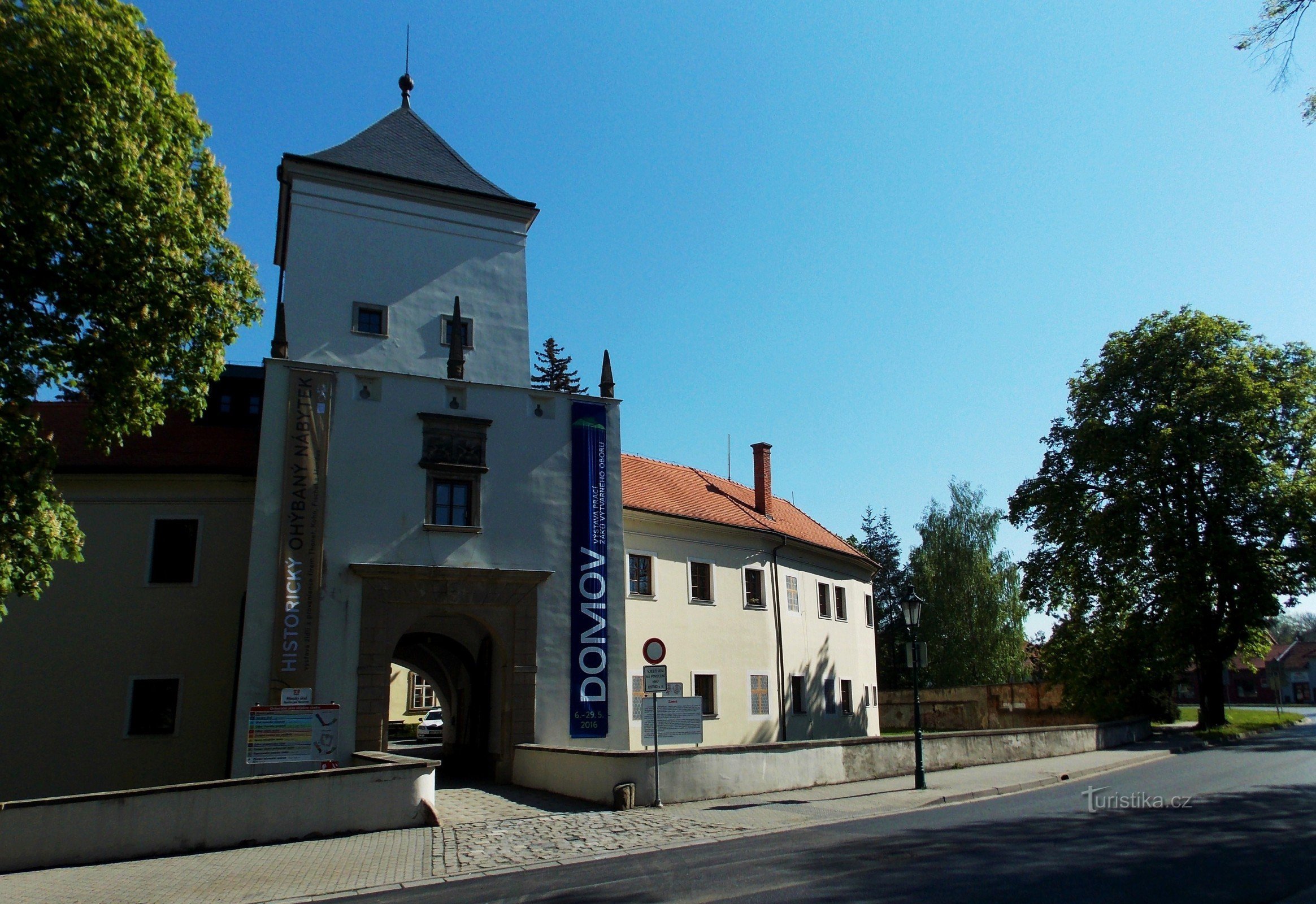 Kulturmonument - slott i Bystřec pod Hostýnem