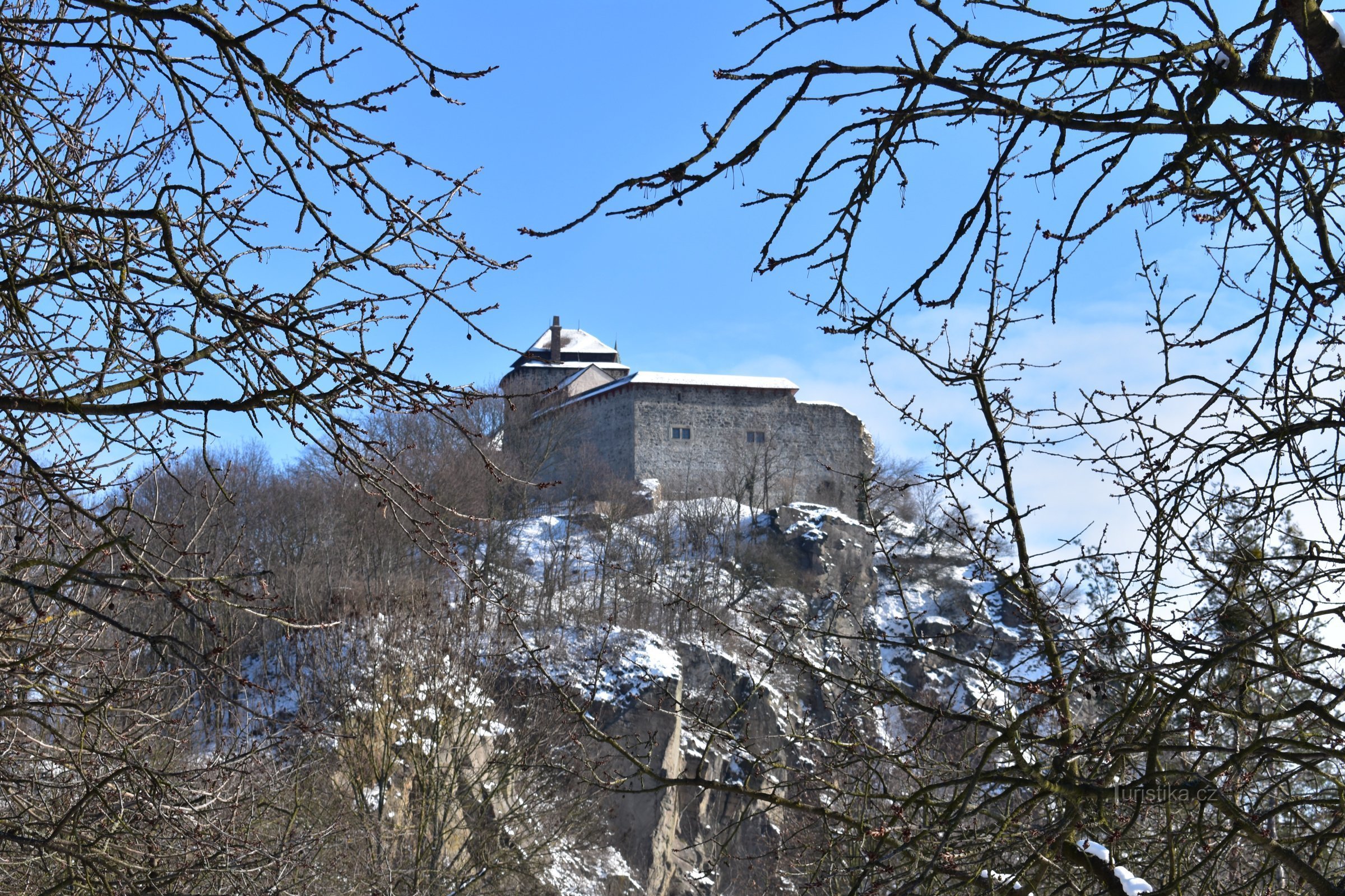 Montagne Kunetica en hiver