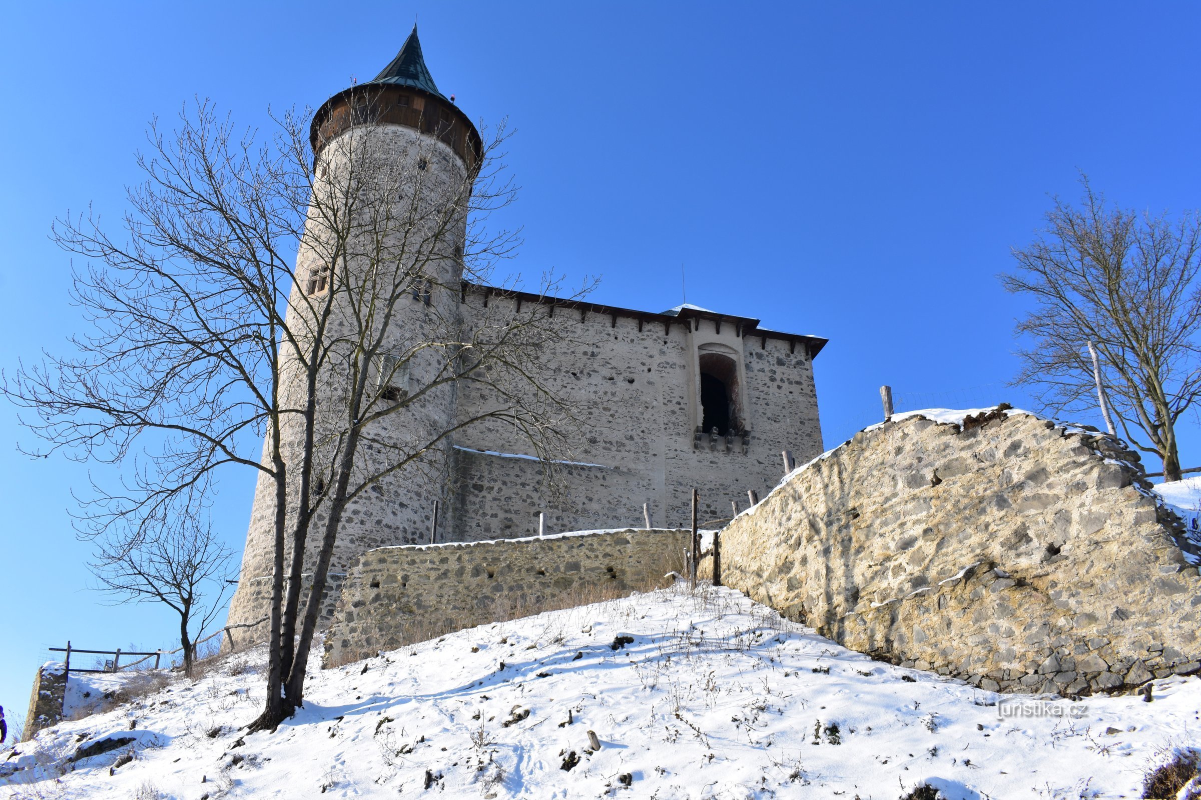 Montagne Kunetica en hiver