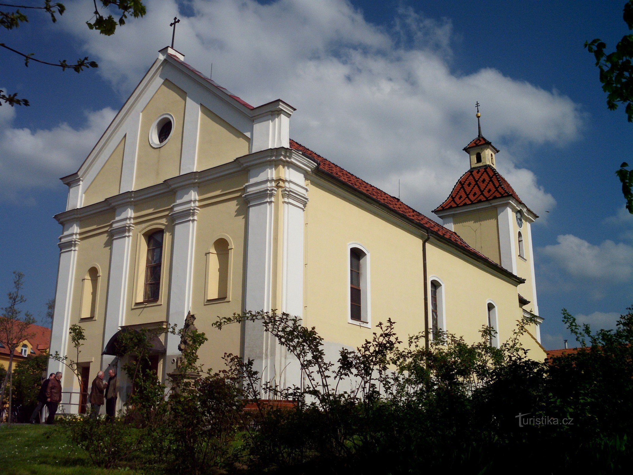 Kunovice (bij U. Hradiště) - kerk van St. Petrus en Paulus