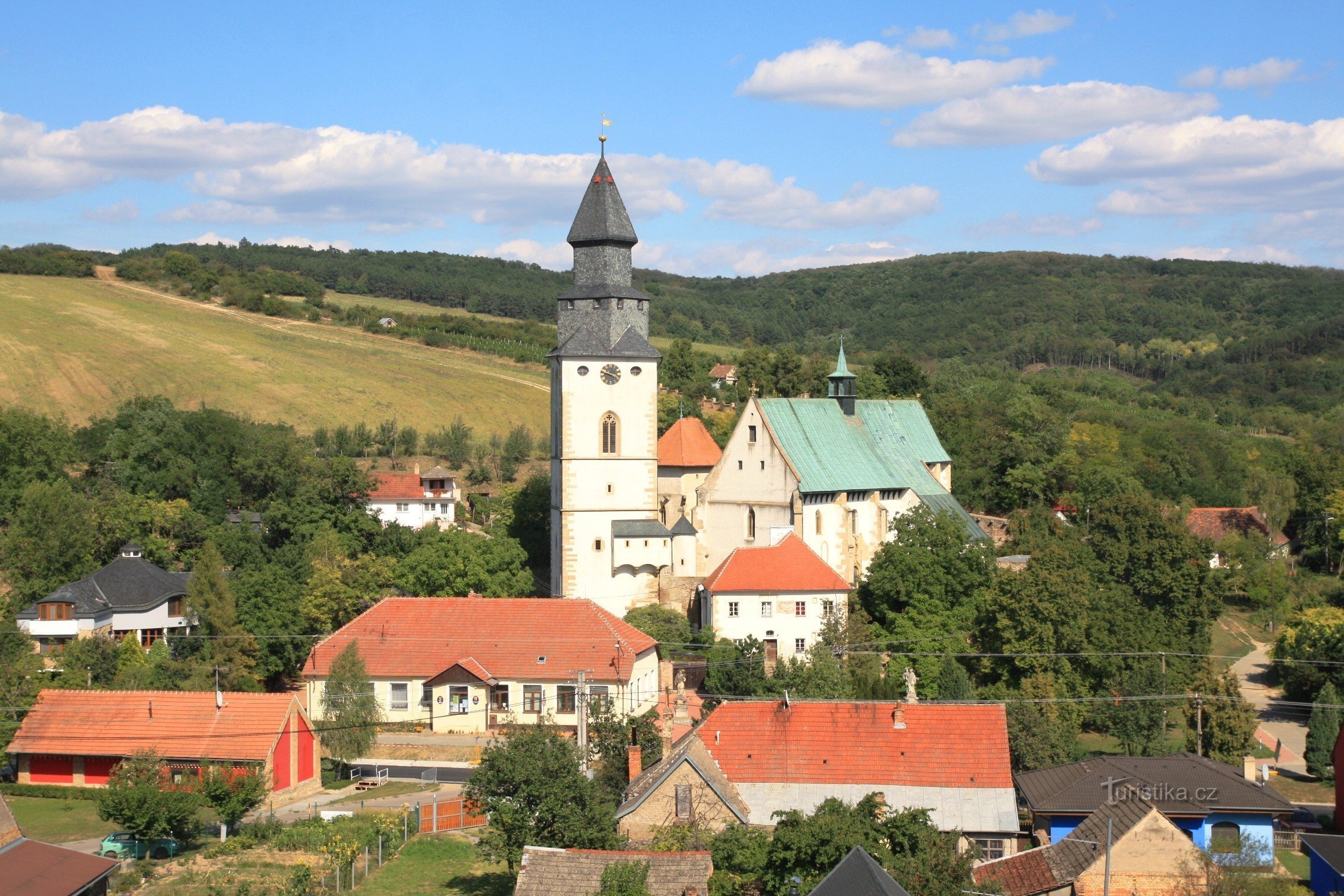 Kurdějov - Kerk van St. Johannes de Doper