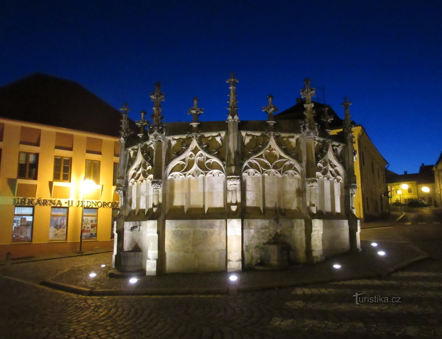 Kutná Hora - fontana in pietra