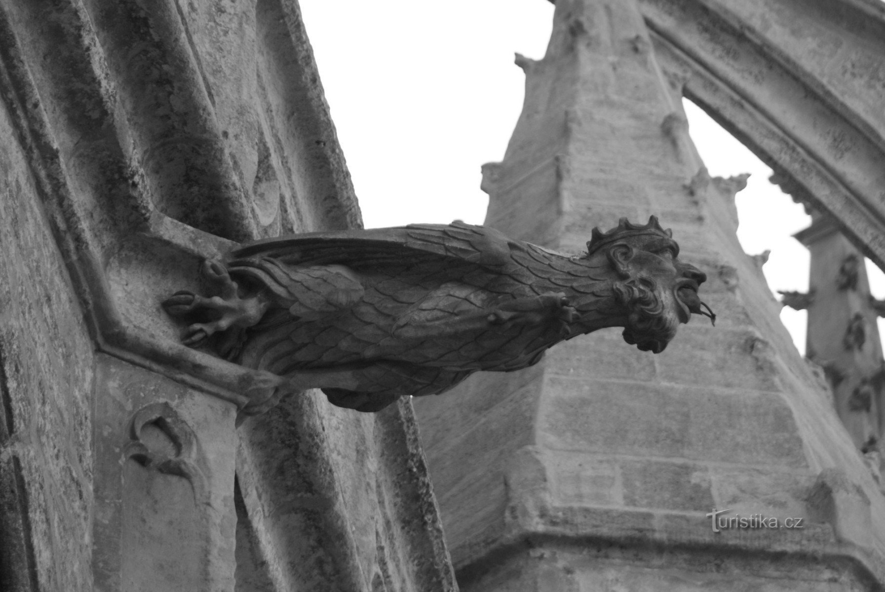 Kutná Hora - gargoyle di pietra sul tempio di S. Barbara