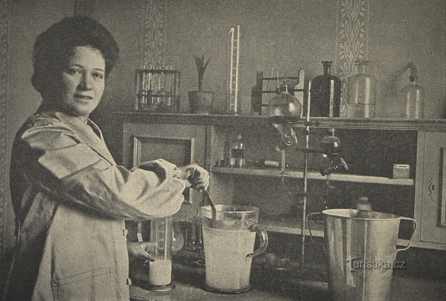 Laboratorio del caseificio comunale per bambini a Hradec Králové (1912)