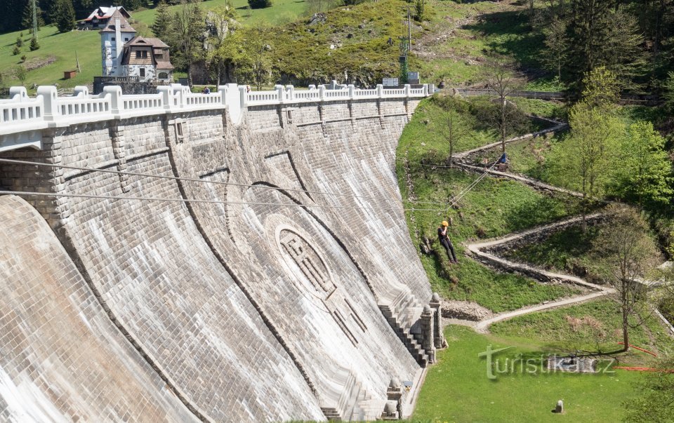 Đập Elbe ở Špindlerův Mlýn