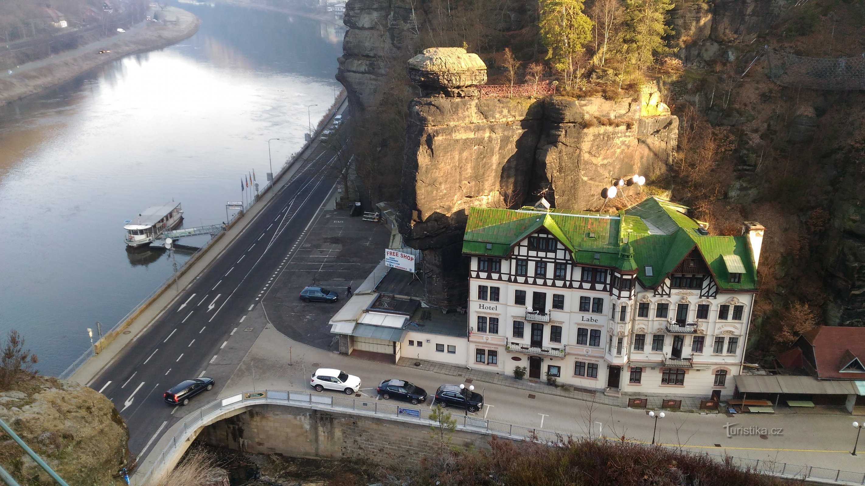 Razgledne točke Elbe v Hřensku.