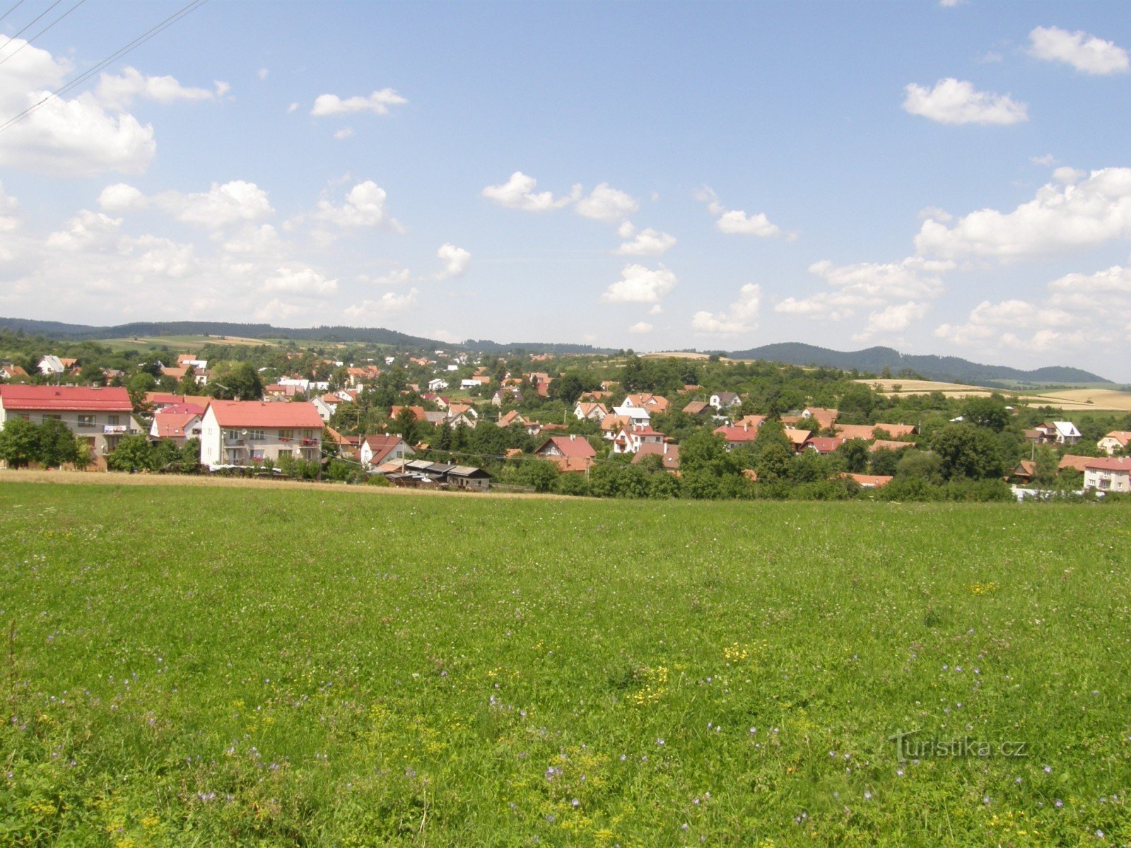 Lačnov från kyrkan