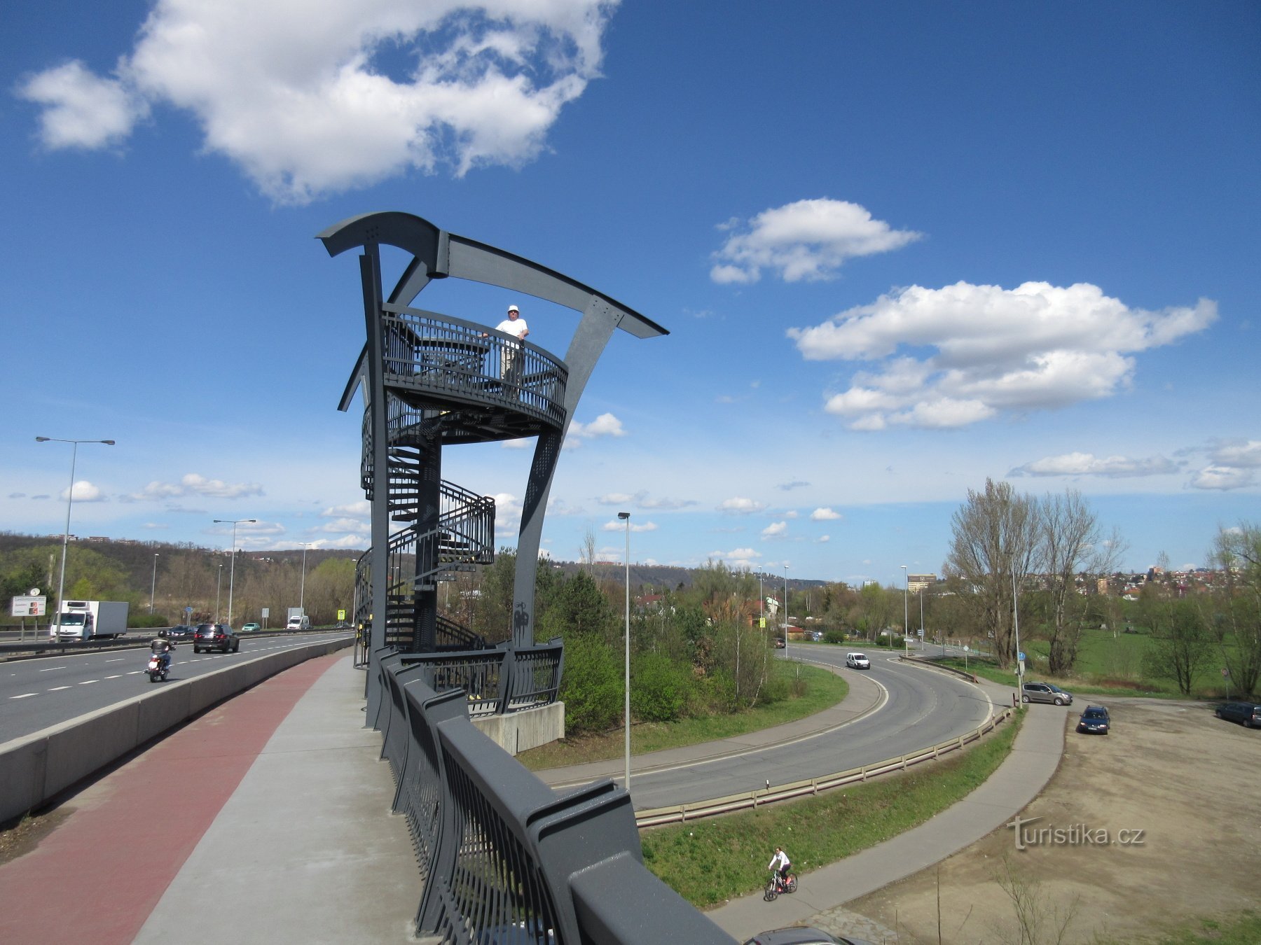 Lahovice - πύργοι παρατήρησης της γέφυρας Lahovice και η συμβολή των ποταμών Berounka και Vltava