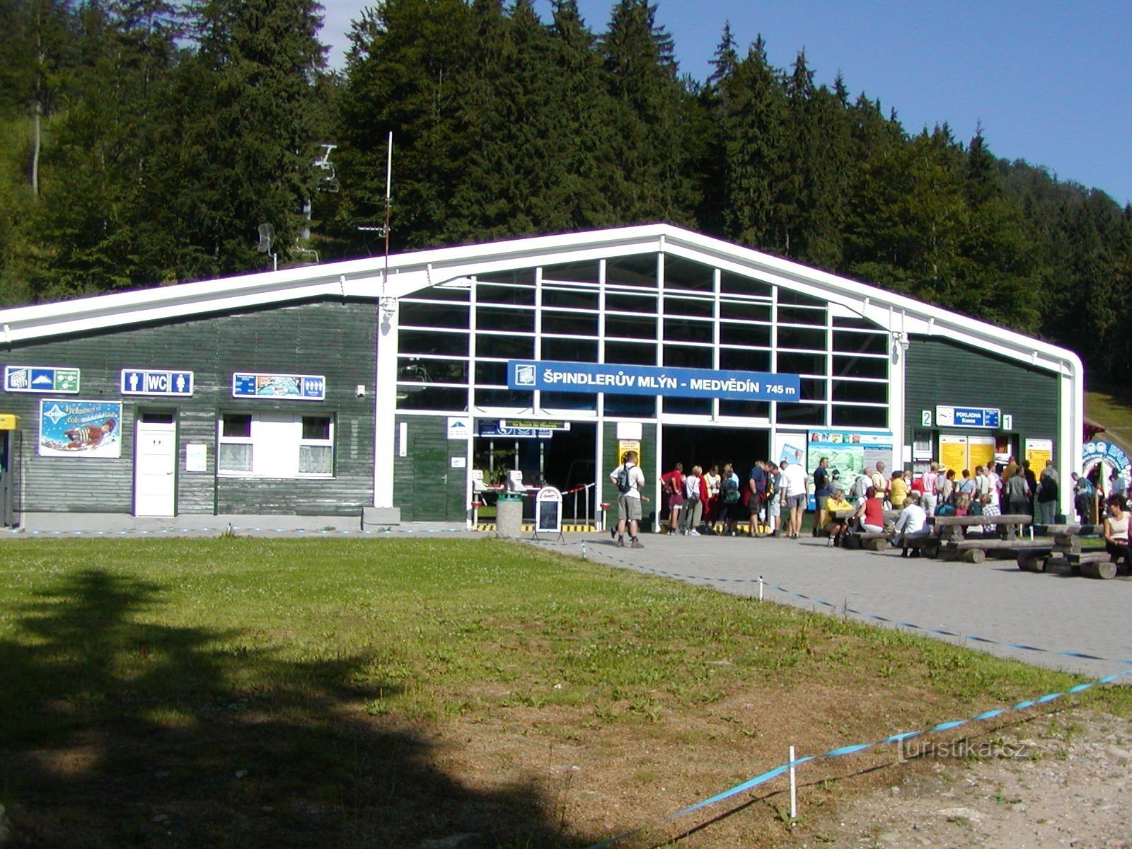 Svævebane til Medvědín - nedre station - år 2009