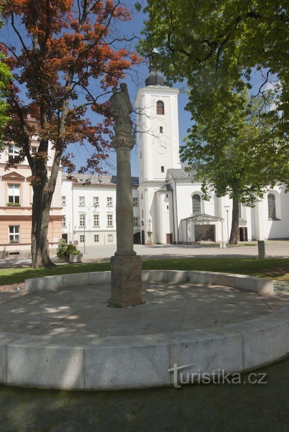 Lanškroun - igreja do reitor de St. Venceslau
