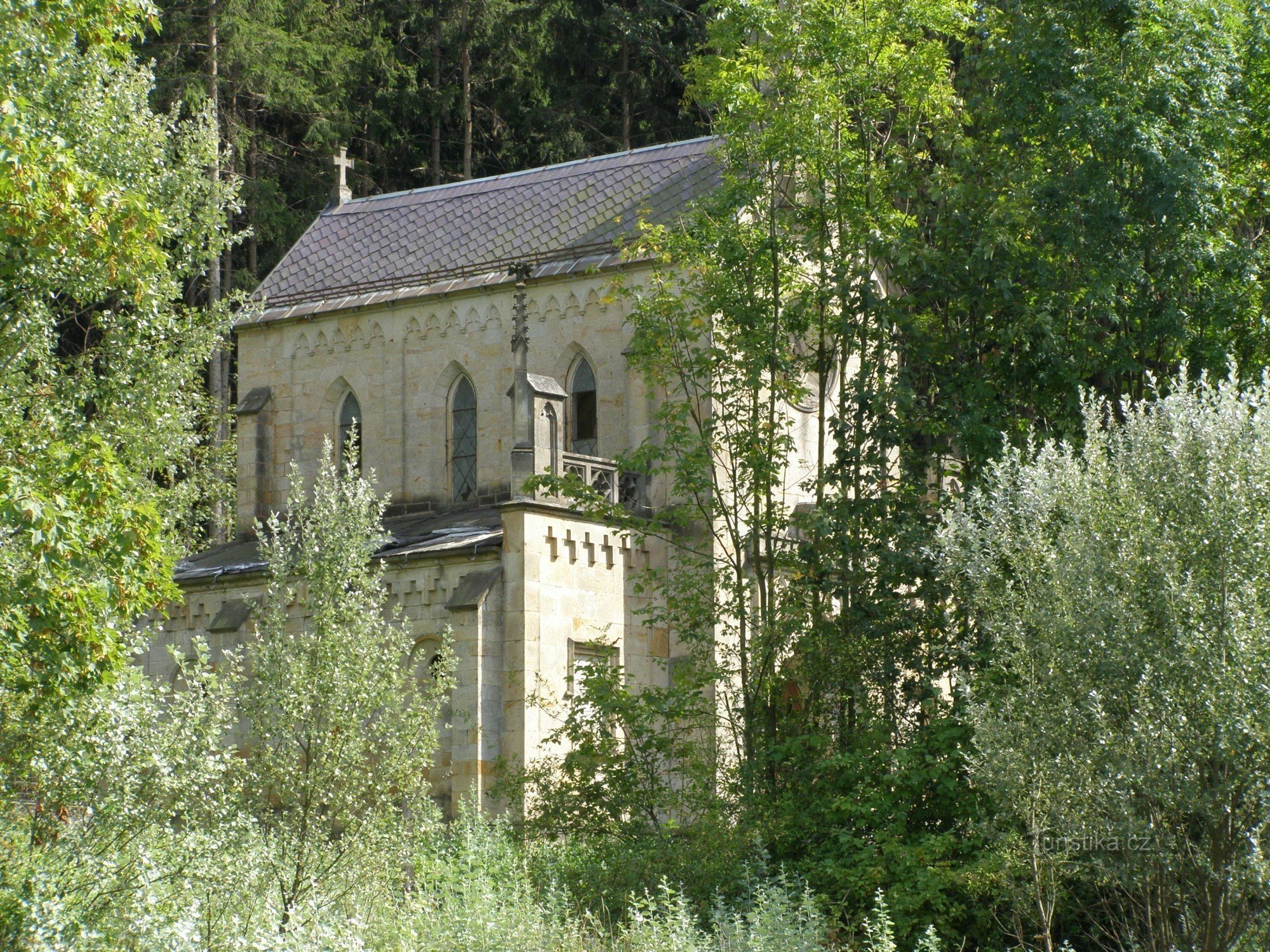 Lanžov - capilla
