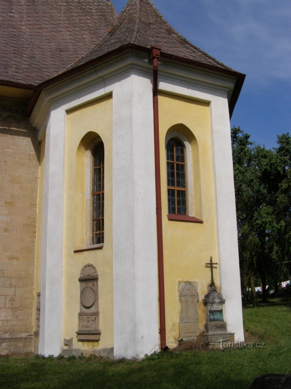 Lanžov - Kirche St. Bartholomäus