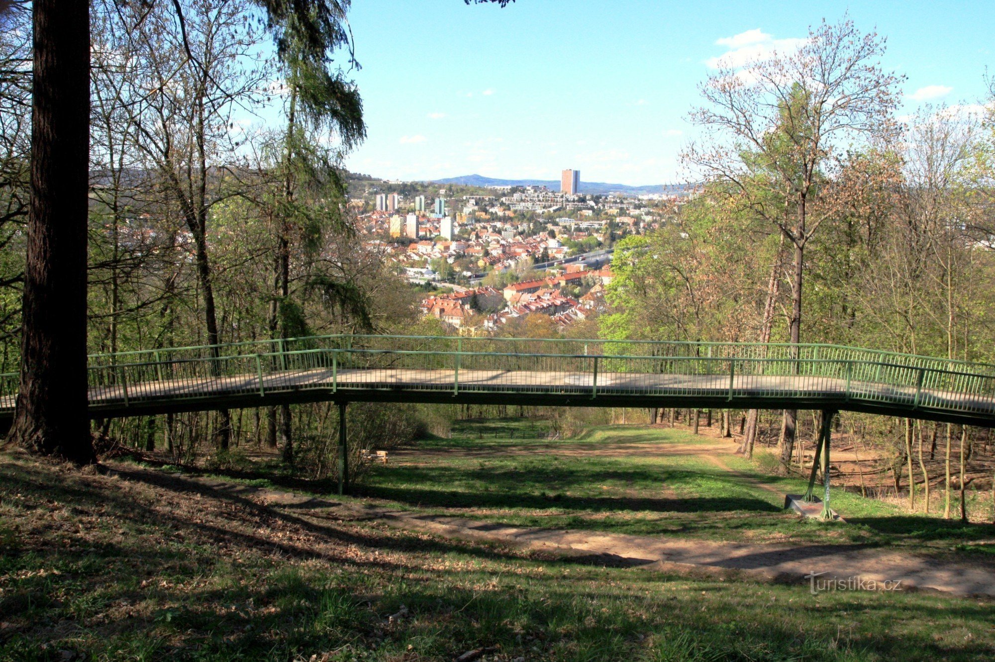 Footbridge over the former ski slope