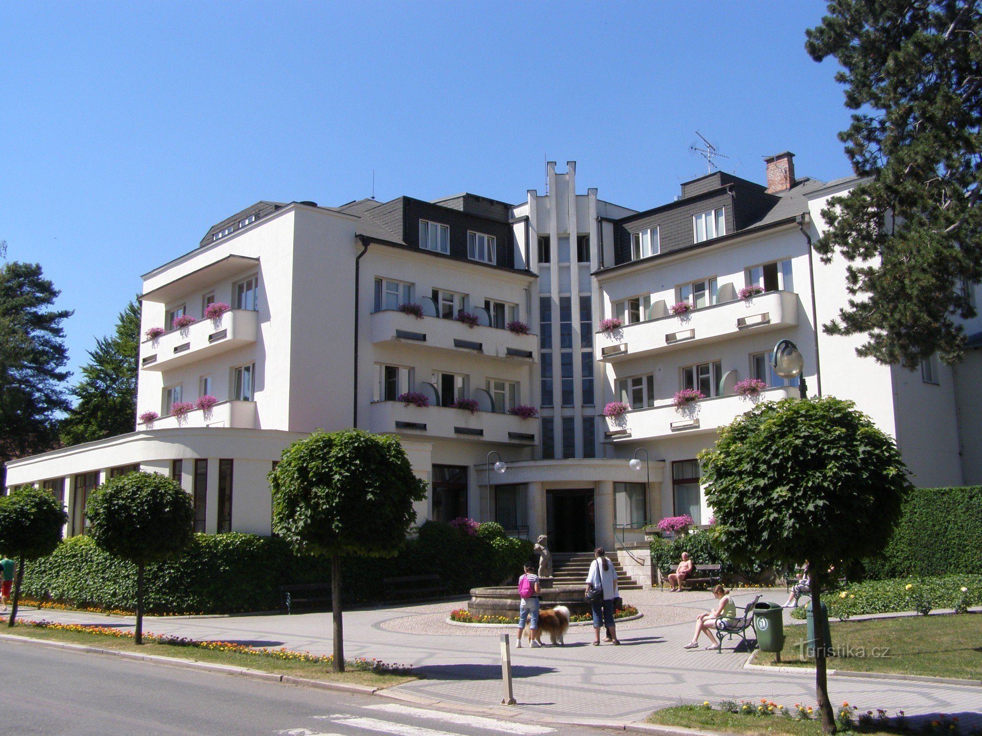 Toplice Bělohrad - Anenské slatinné lázné