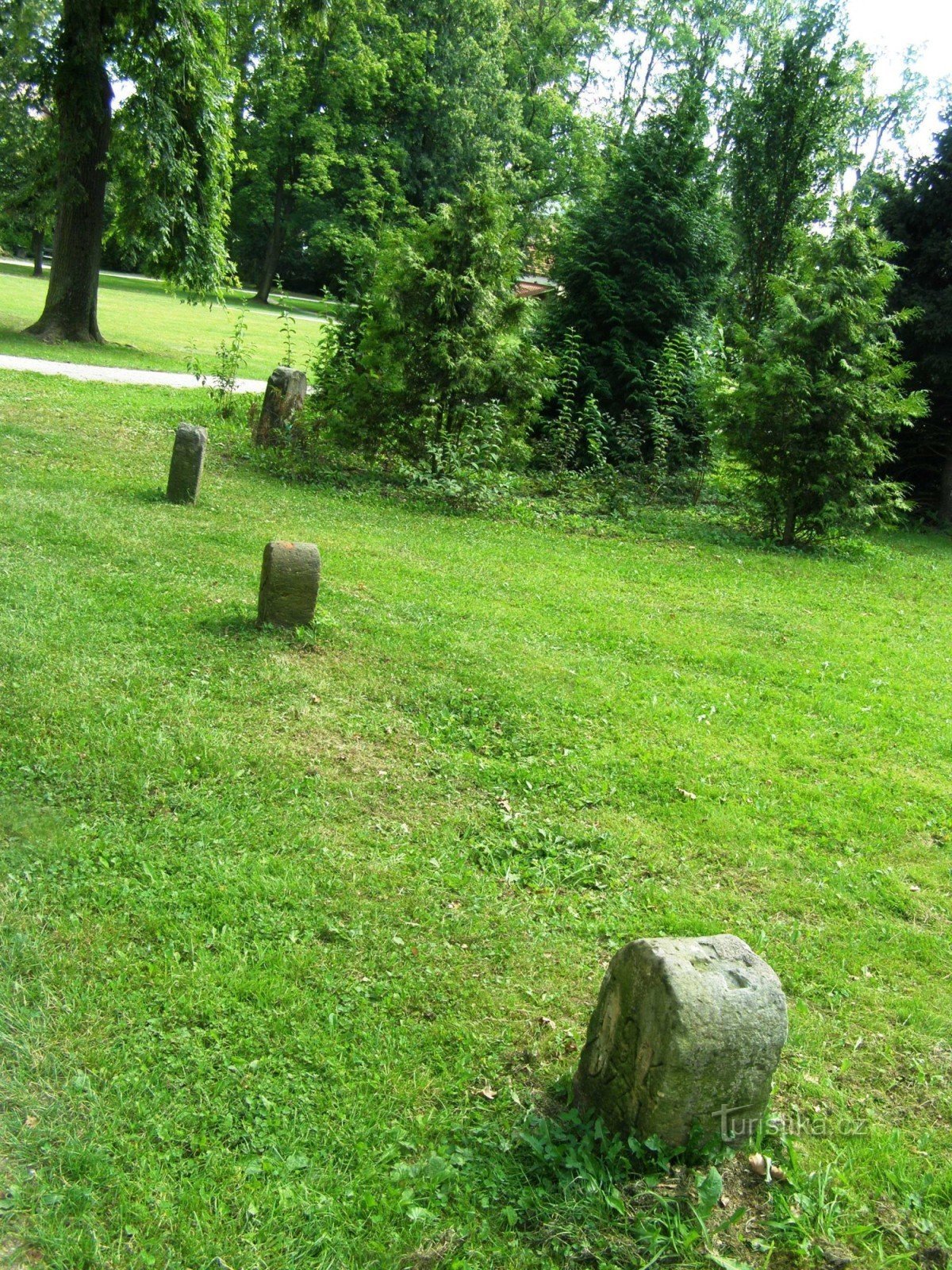 Lázně Bělohrad - lapidarium arystokratycznych zabytków