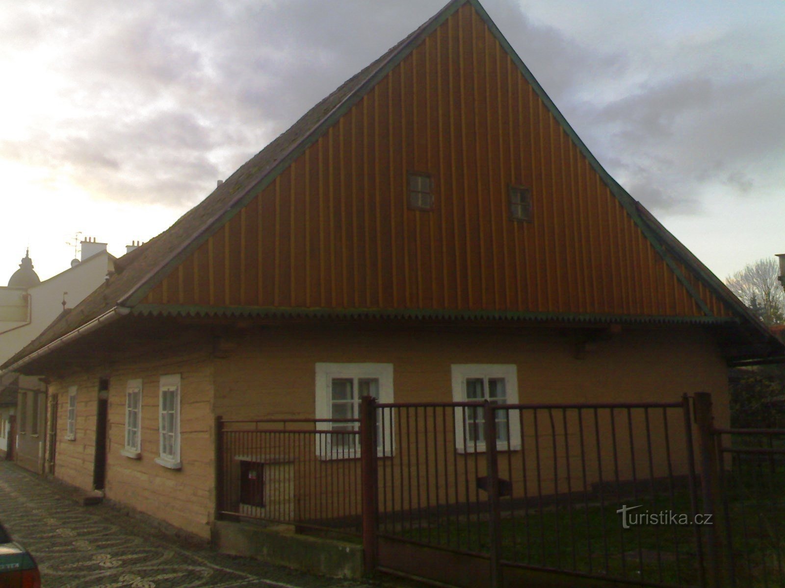 Bělohrad Spa - Praça Pequena