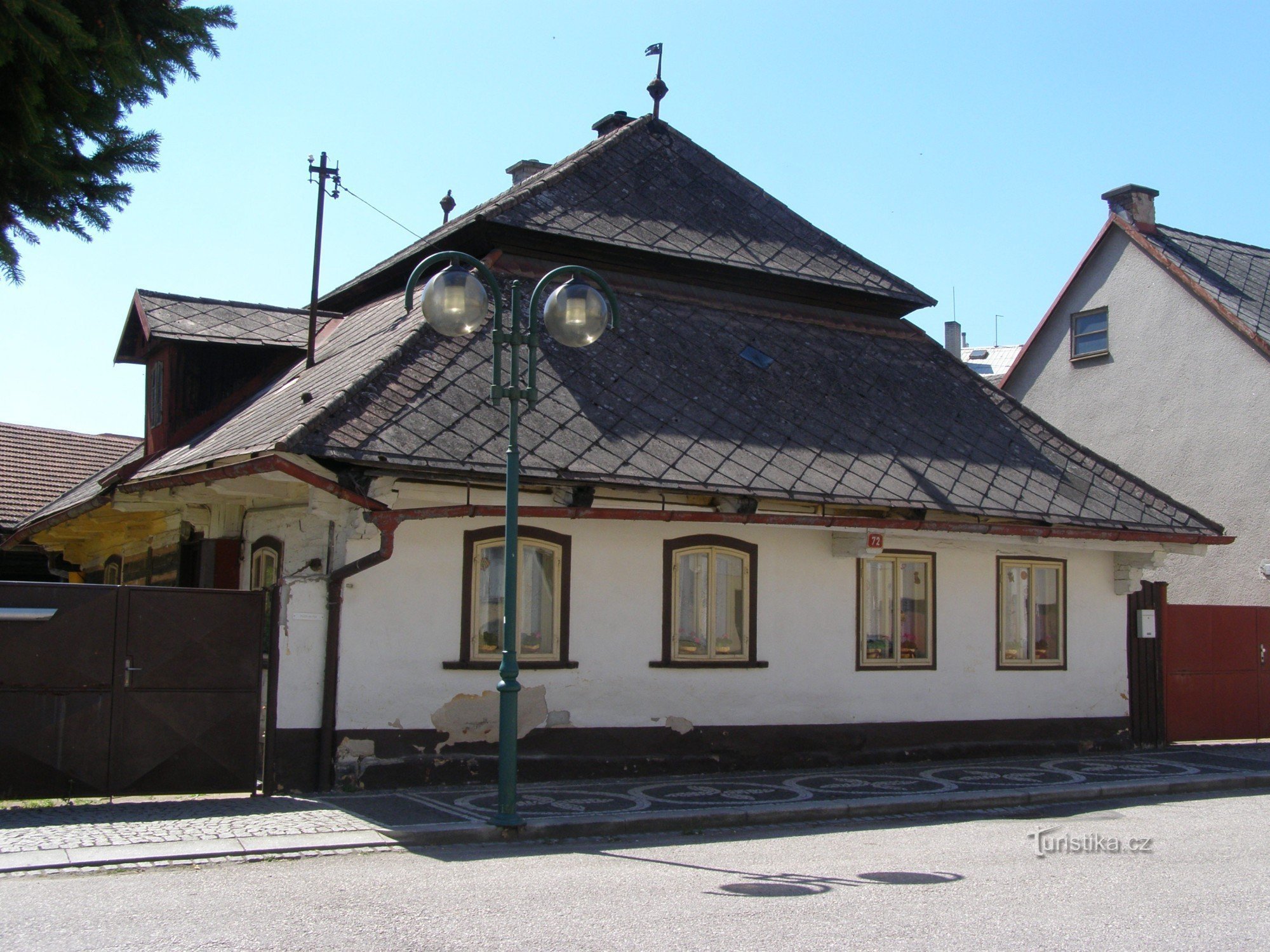 Bělohrad Spa - Pieni aukio