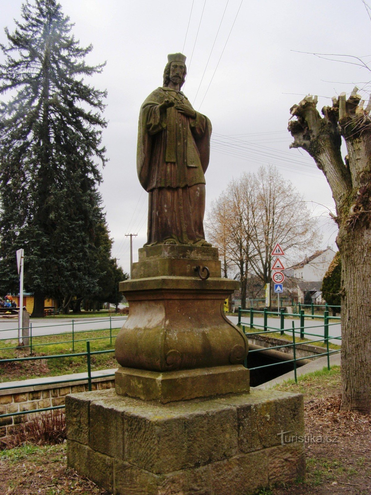 Lázně Bělohrad - sv. Jan Nepomucký