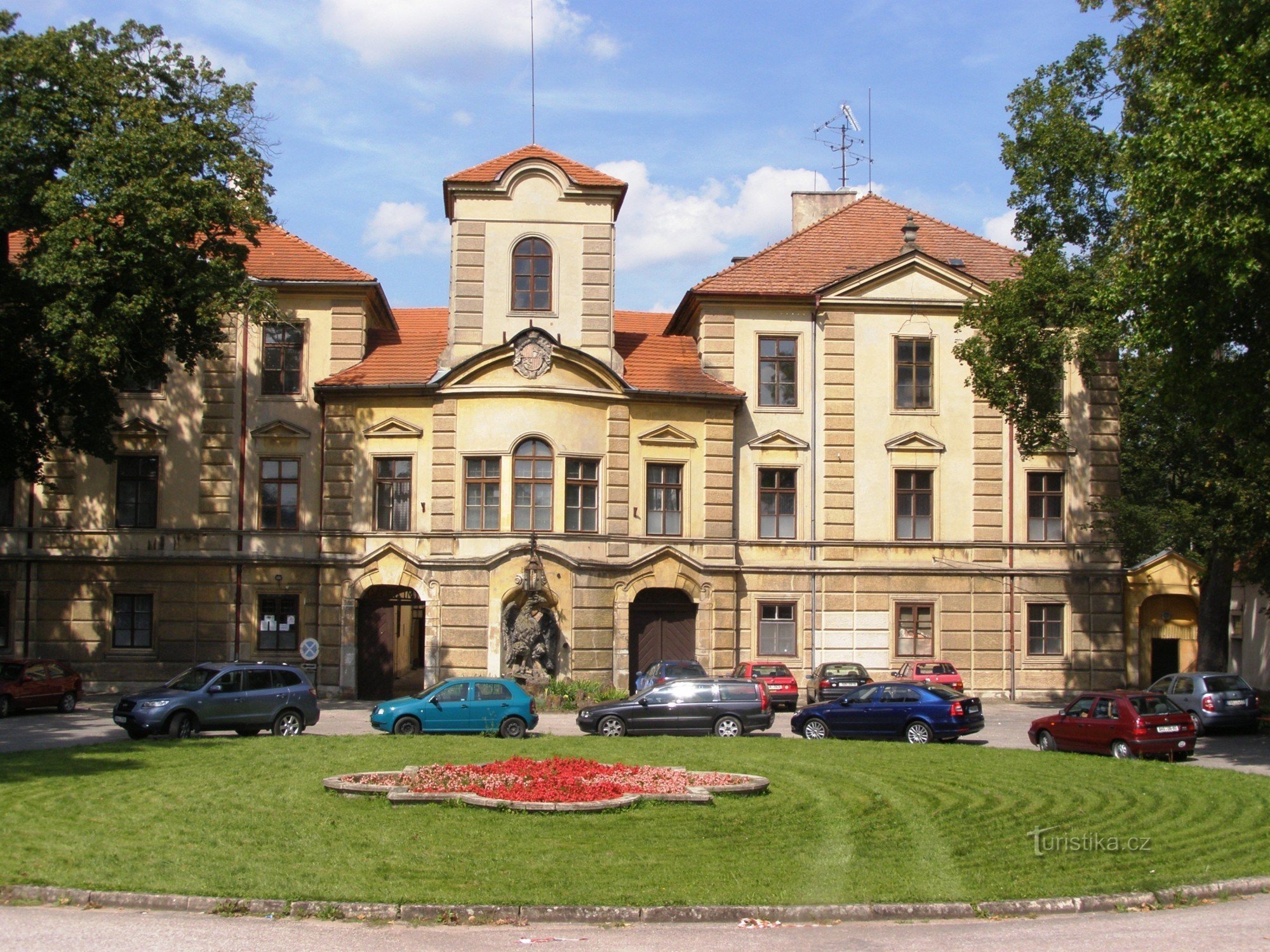 Spa Belohrad - château