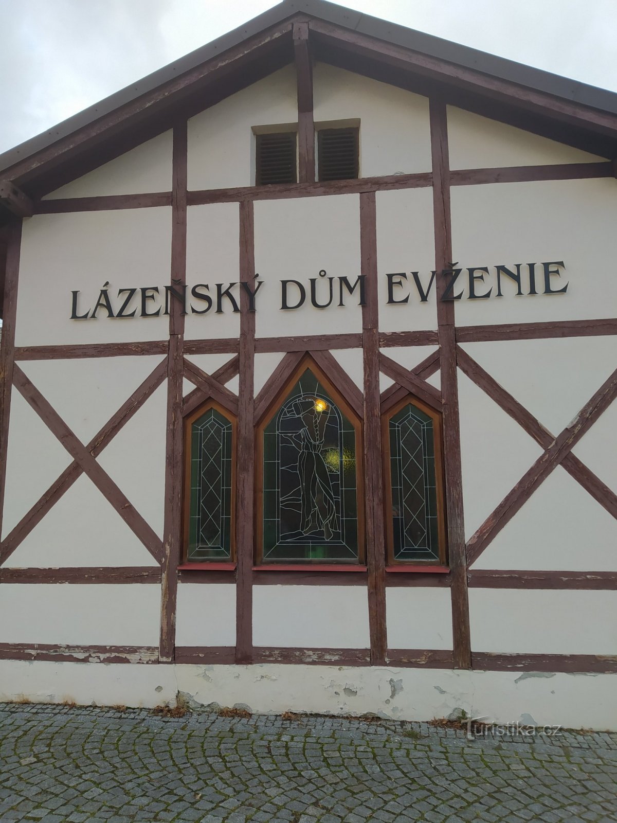 Toplice Evženie - zdraviliška hiša