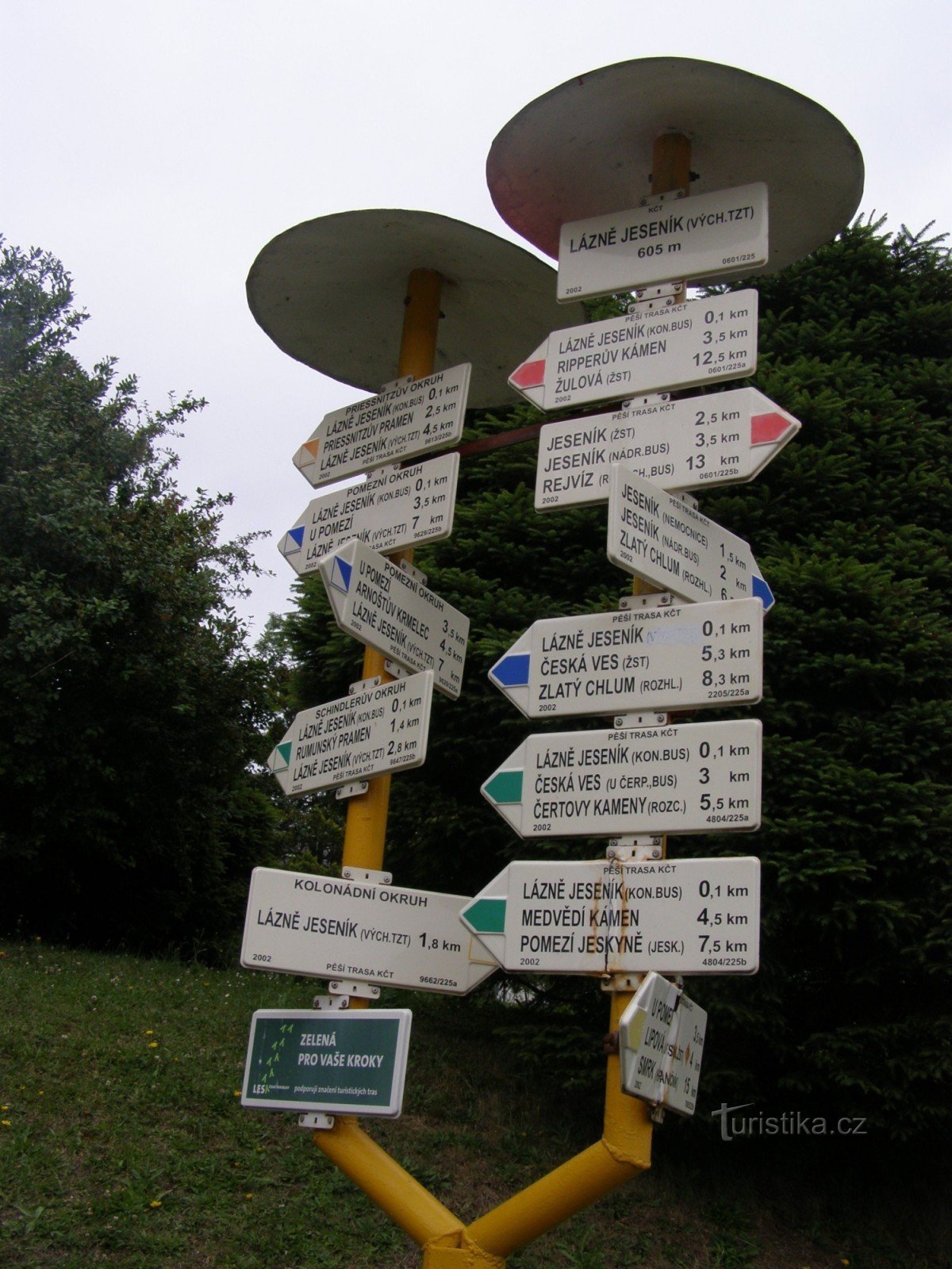 Spa Jeseník - a fő turisztikai útjelző tábla