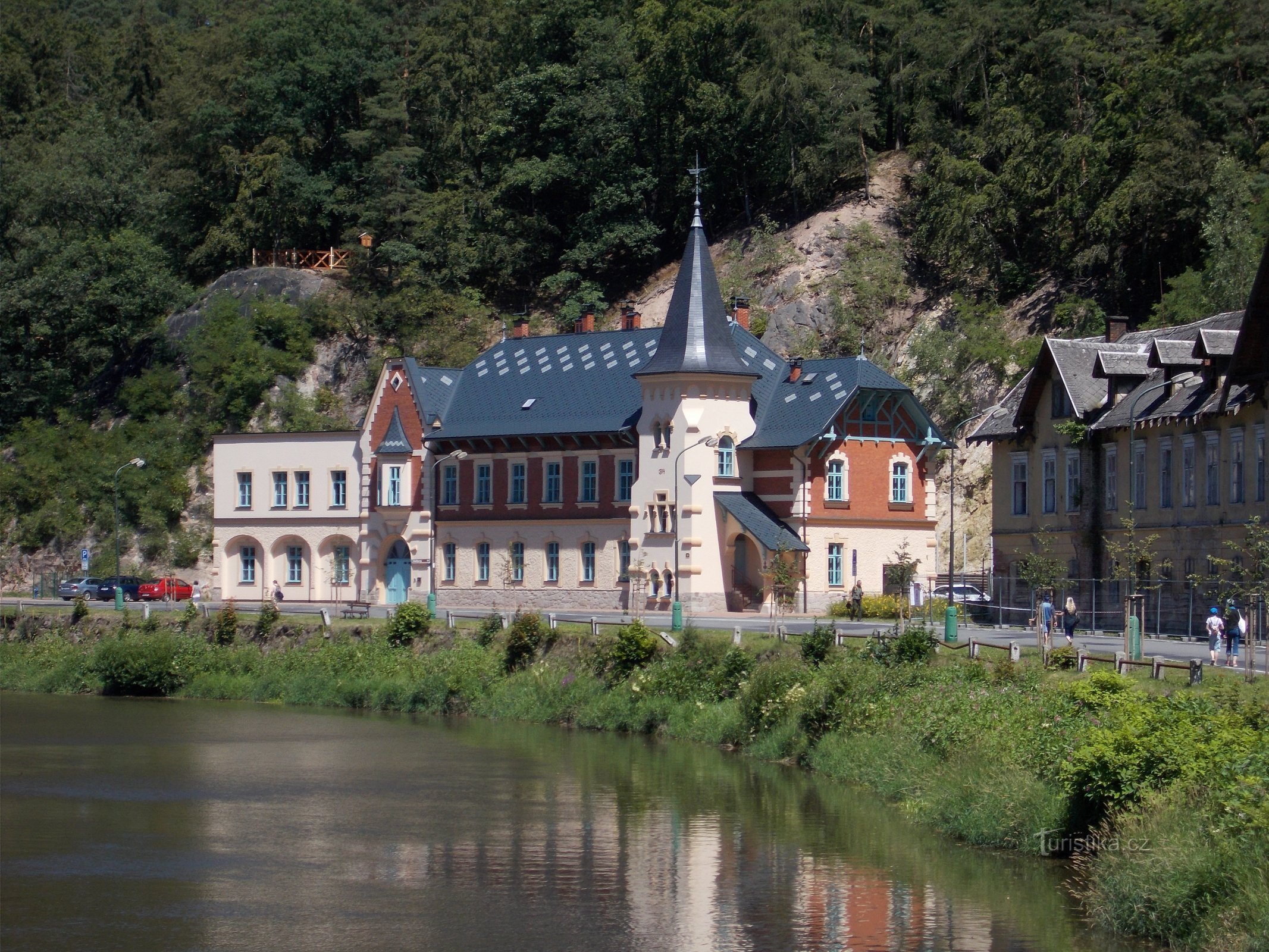 Zdravilišče Kyselka - Stallburg