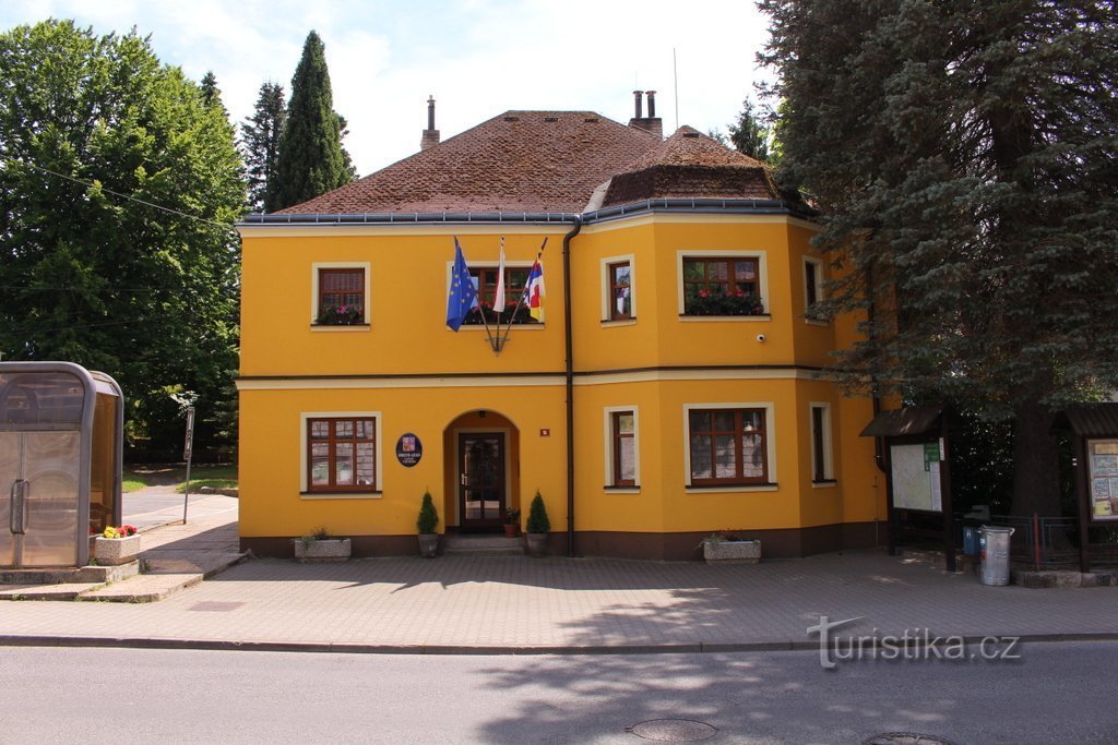 Toplice Libverda, občinski urad