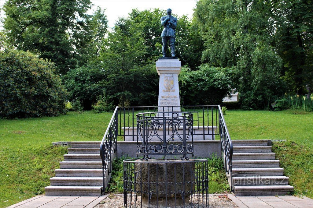 Spa Libverda, monument til Albrecht af Wallenstein