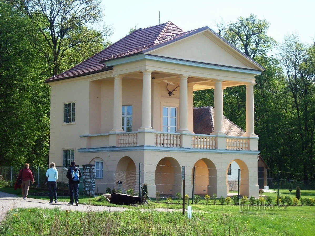 Lednice-Château de chasse-Photo: Ulrych Mir.