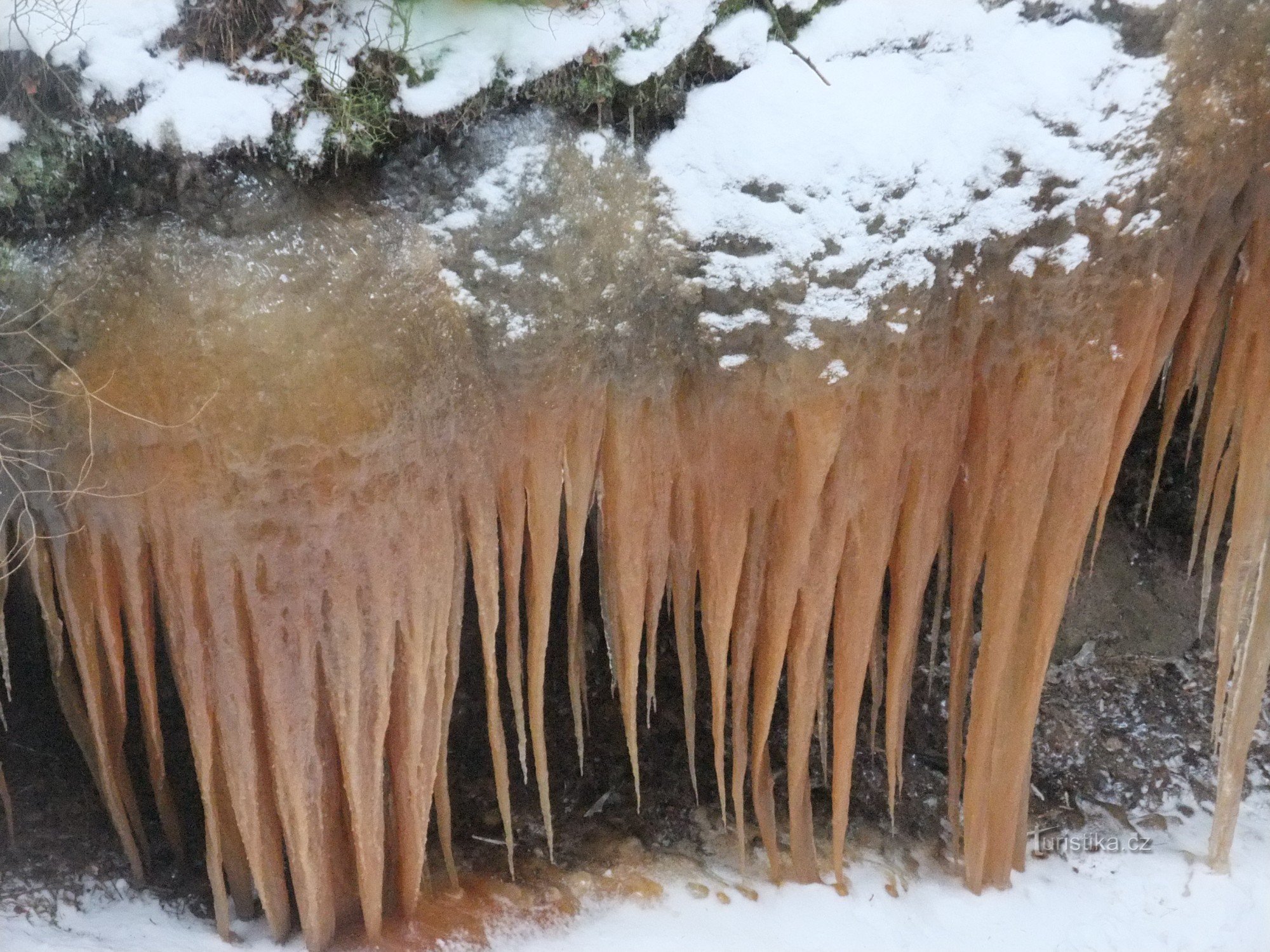 Icefalls close up