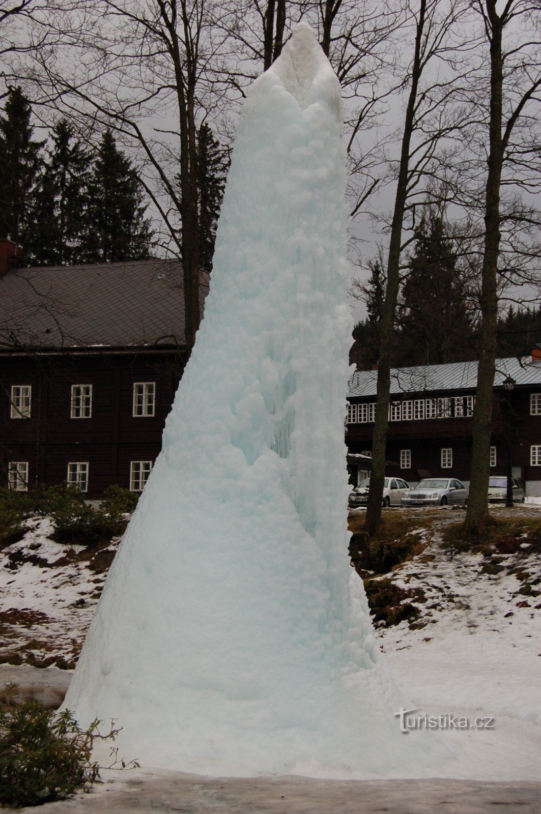 冰喷泉