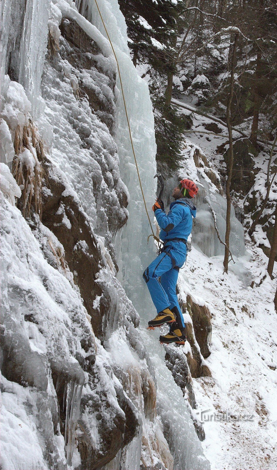 Escalade sur glace près de Kytlice