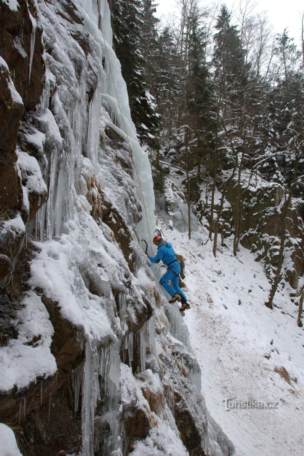 Ice climbing near Kytlice