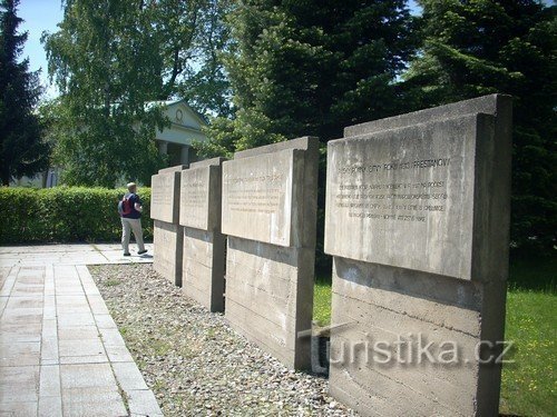 Legenda bitwy w czterech językach