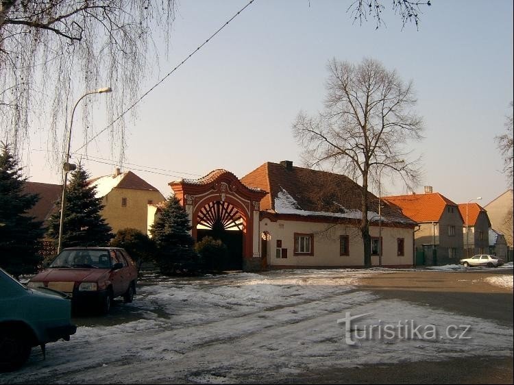 Kasteel van Lenešice