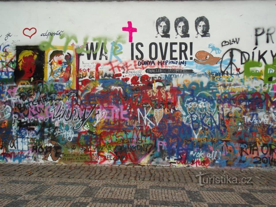 Le mur Lennon