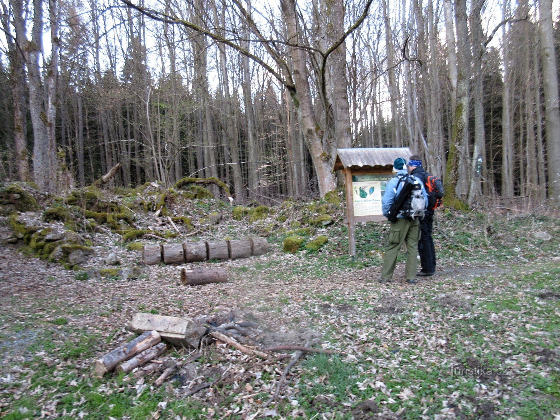 Forêt - sentier didactique Le Monde de l'Eau