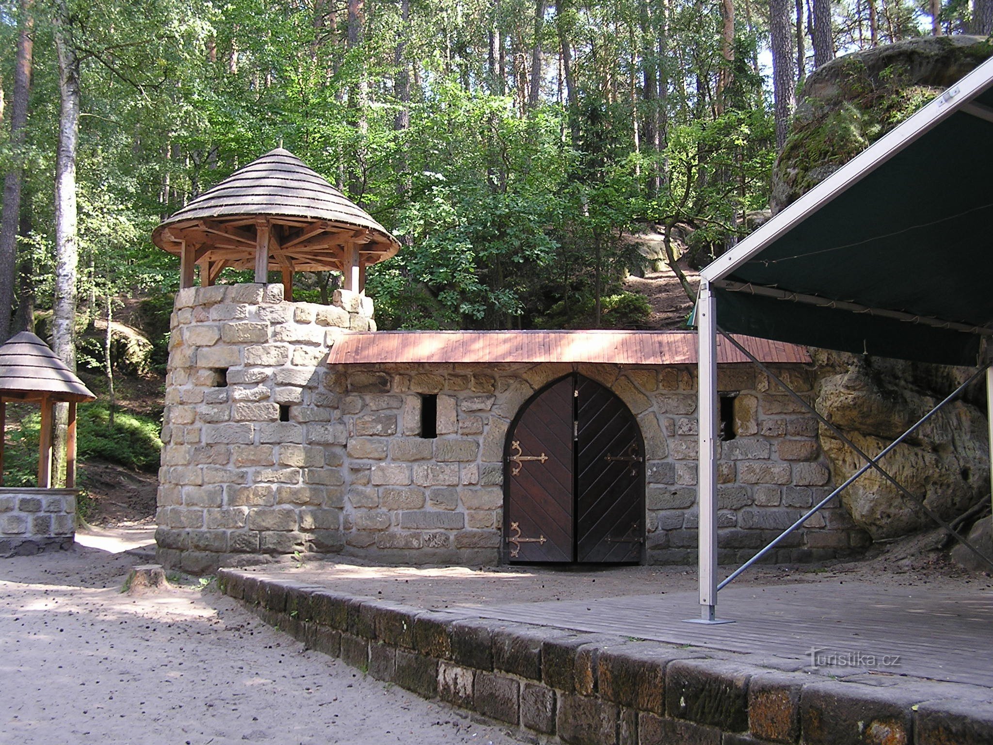 Forest theater