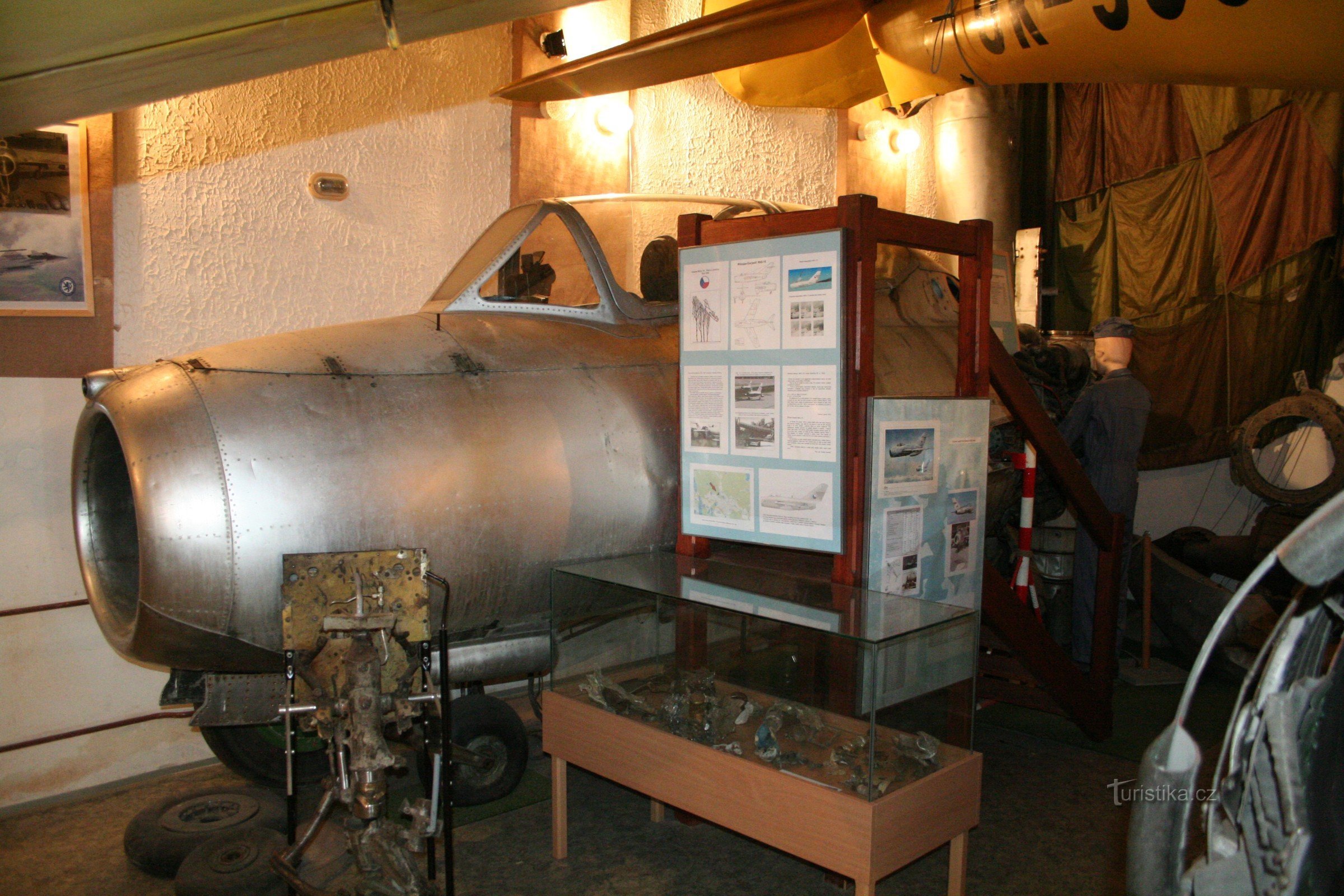 Musée de l'aviation de Deštná