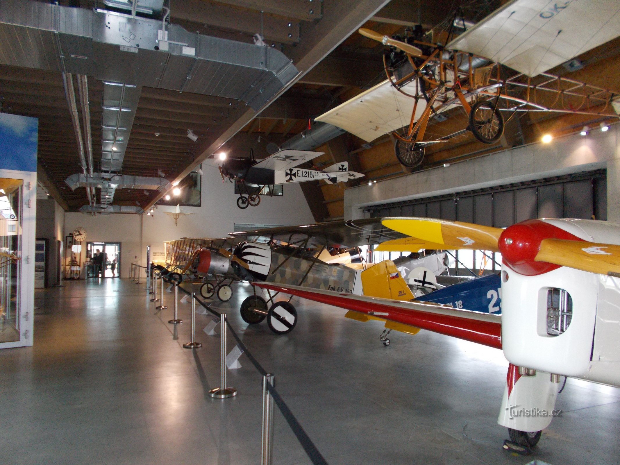 Museo de Aviación Metoděj Vlach