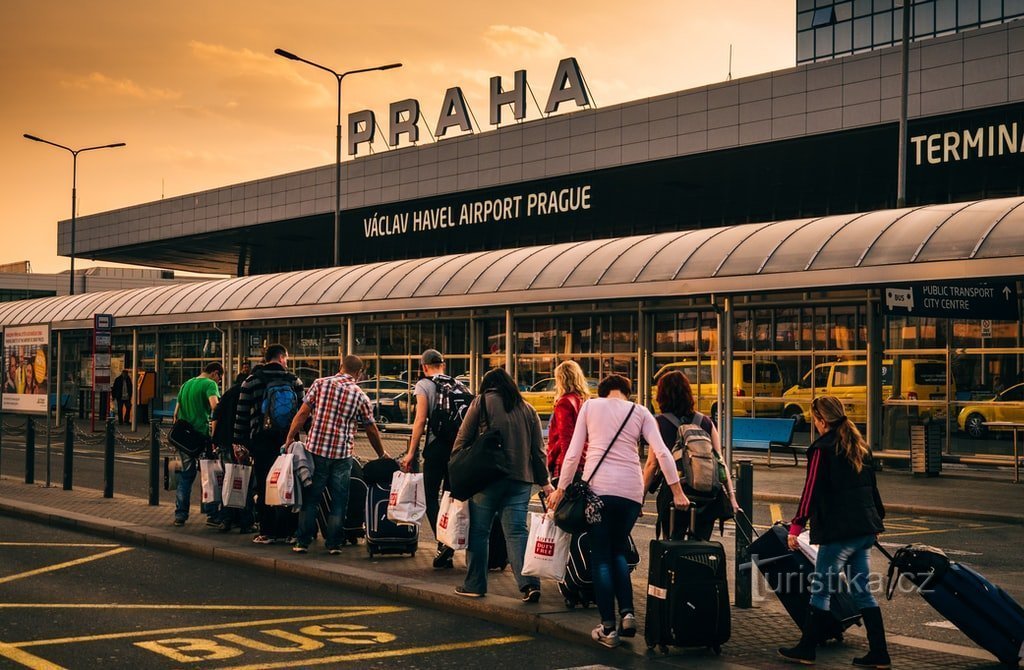 Paha Airport, illustratie foto