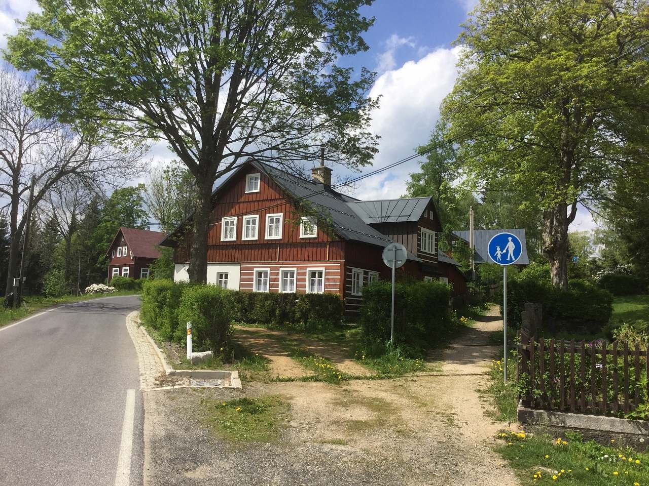 Temporada de verano - vista desde Kořenov