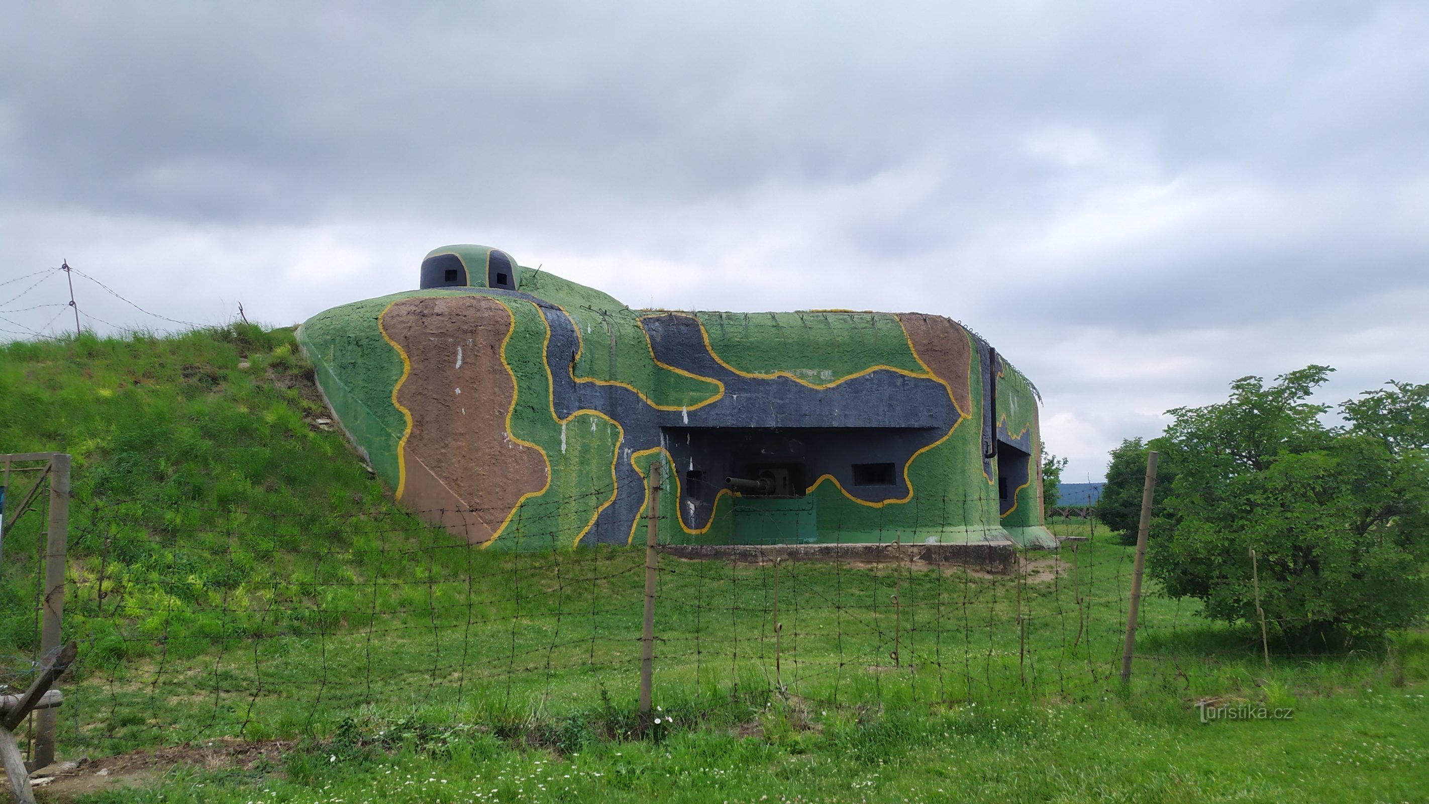 Lado izquierdo del fortín de infantería