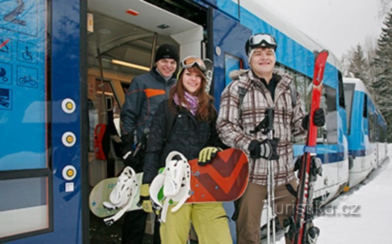 Cheaper skiing with ČD Ski