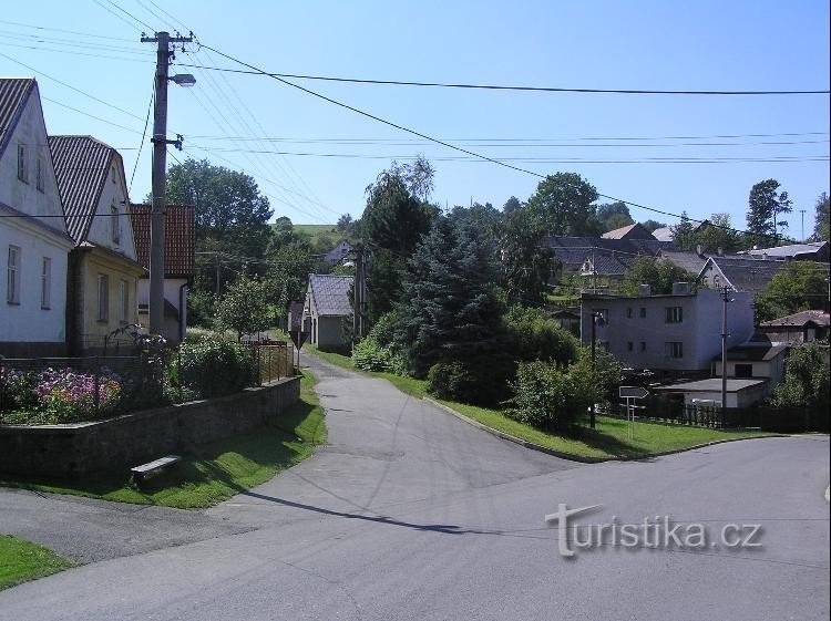 Lhotka u Litultovice: Blick auf einen Teil des Dorfes