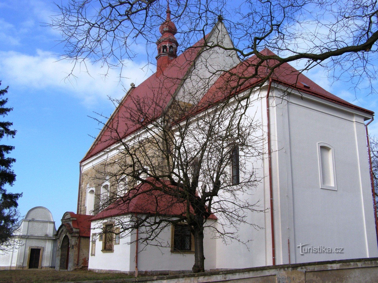 Libčany - Kirche der Himmelfahrt der Jungfrau Maria