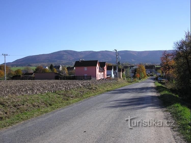 Libosváry : La route de Vítonic